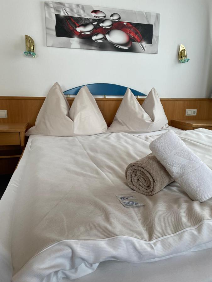 Hotel Die Metzgerstubn 상트미카엘임룽가우 외부 사진